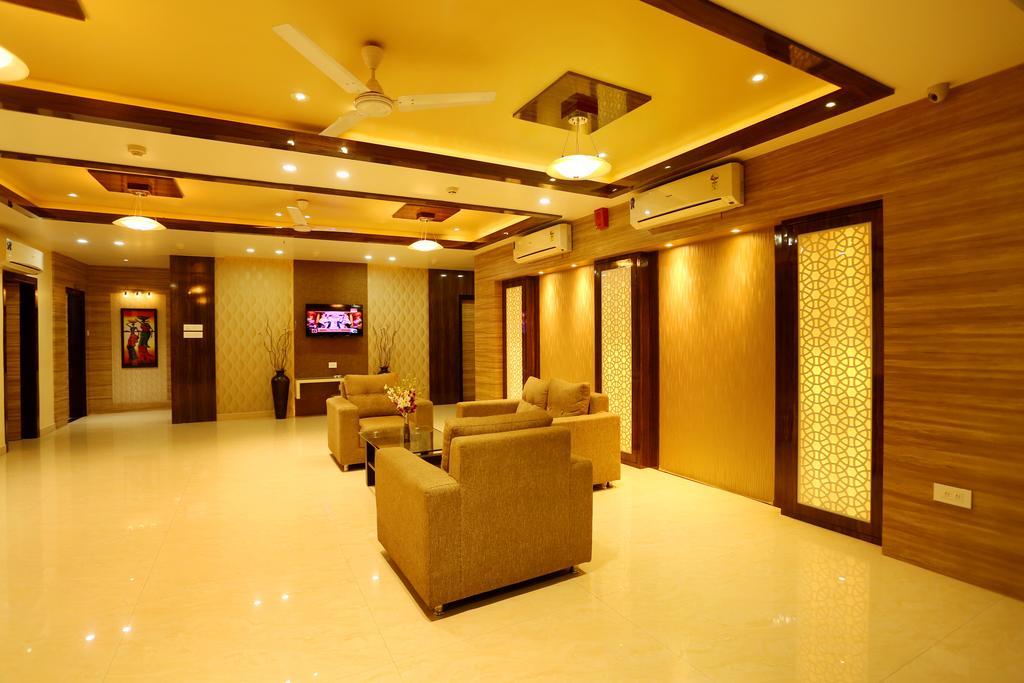 Hotel Awesome Palace Guwahati Zewnętrze zdjęcie
